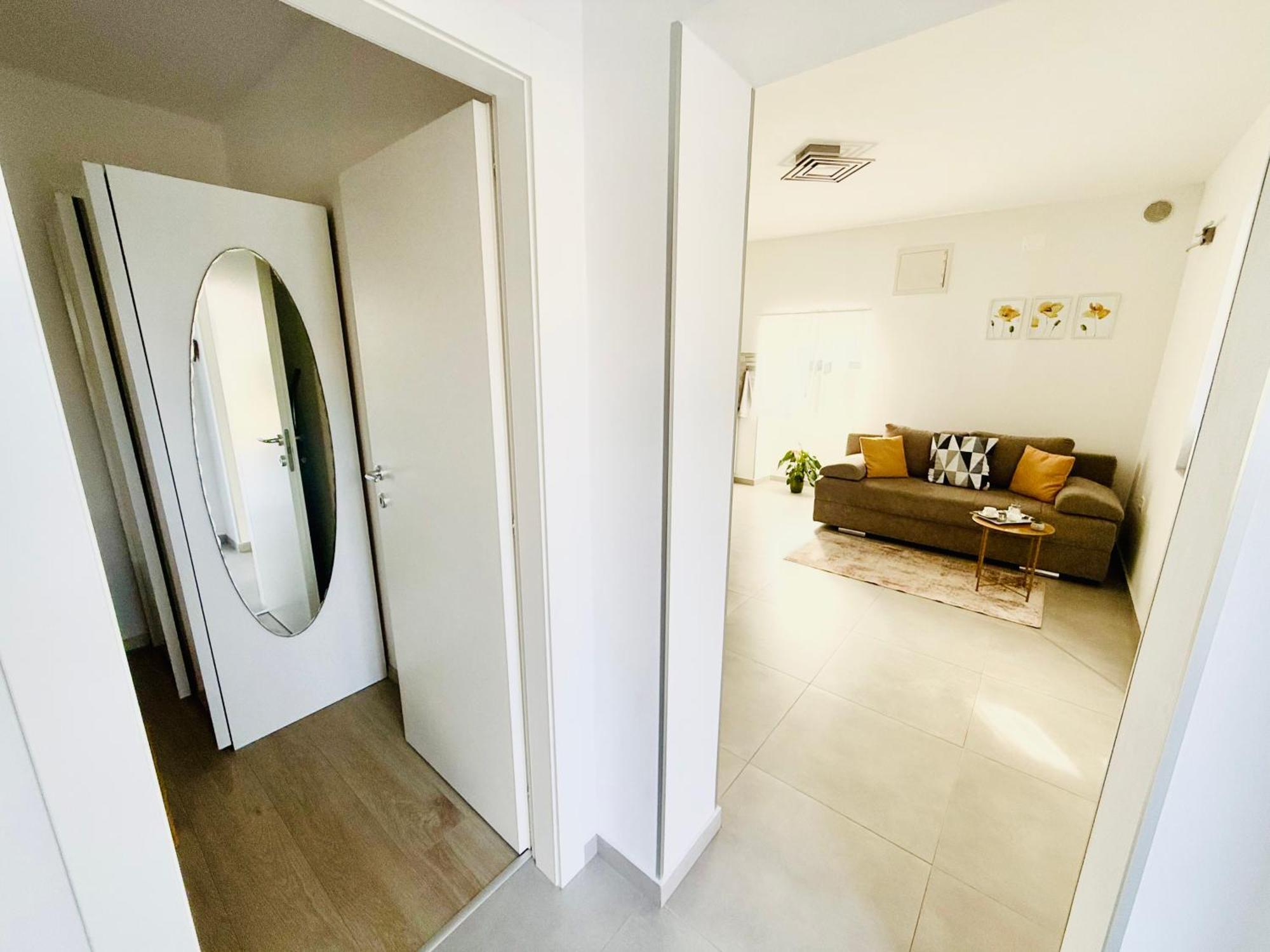 Apartment Erika - For 2 Near The Beach 普拉 外观 照片