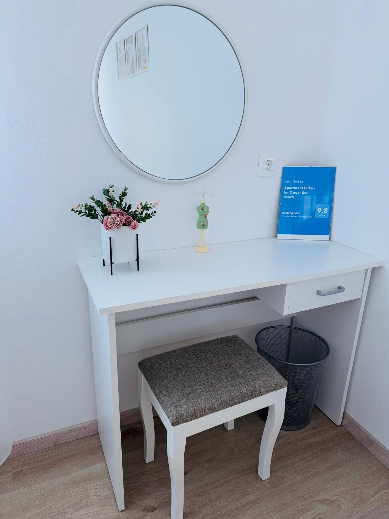 Apartment Erika - For 2 Near The Beach 普拉 外观 照片